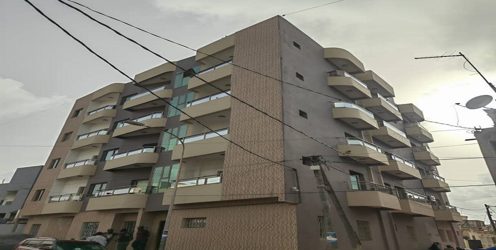 Immeuble F – Yoff Ngaparou